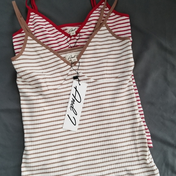NEW!2 pack L pink & tan tank tops - Picture 11 of 13